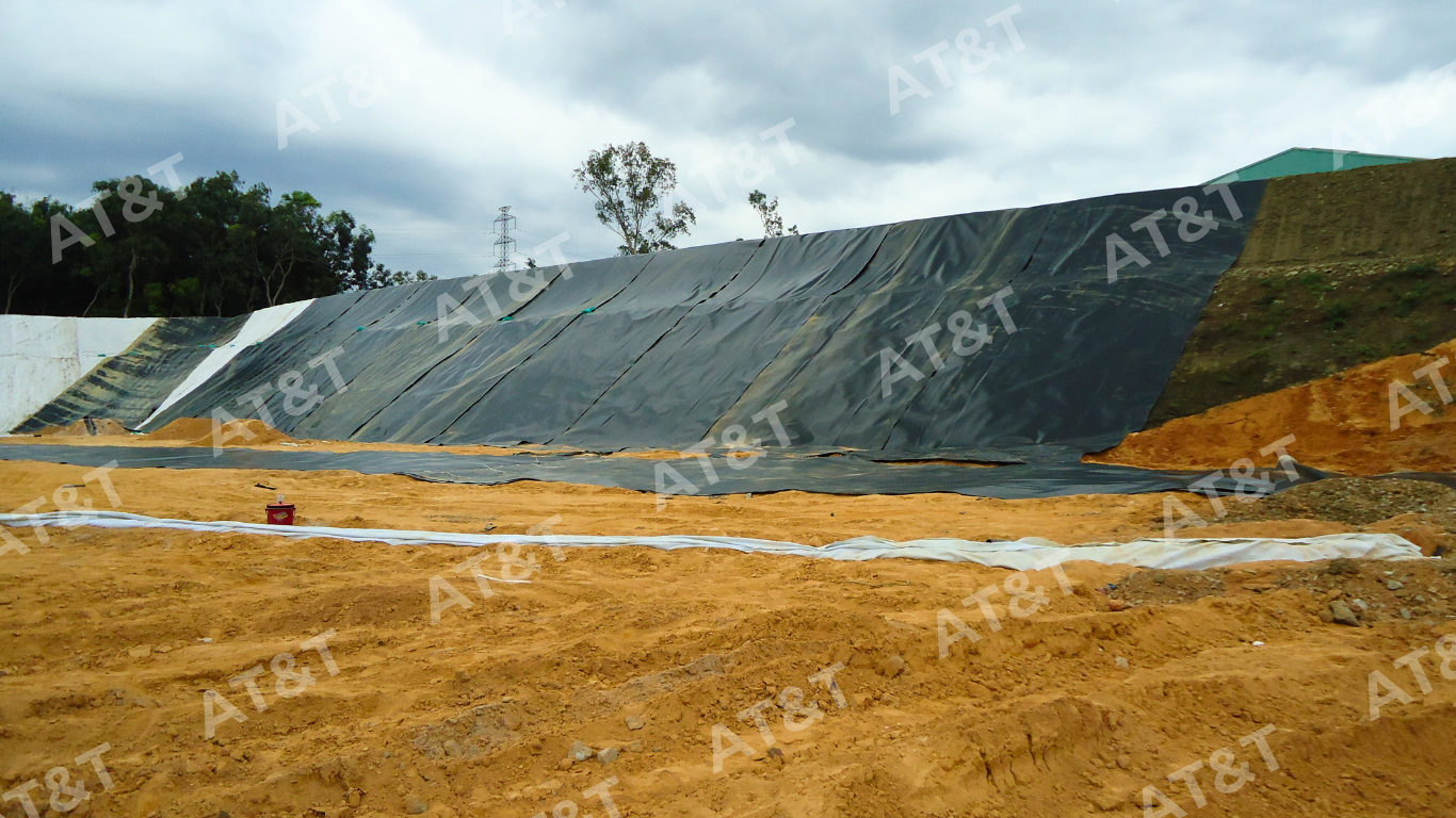 Ứng dụng bạt HDPE trong bãi chứa rác thải