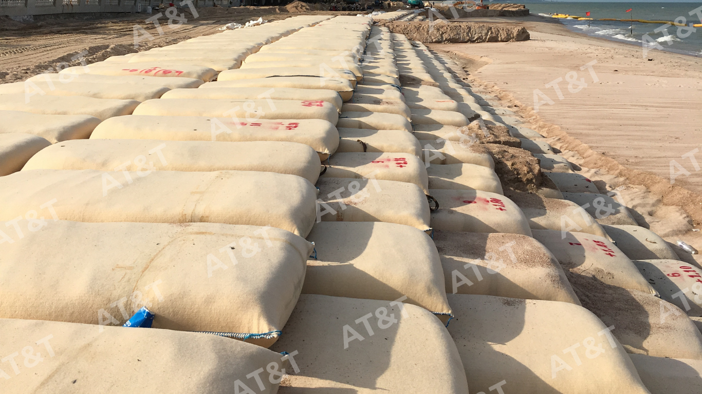 Kè mềm Geobag giúp bảo vệ công trình đồng thời duy trì cảnh quan tự nhiên.