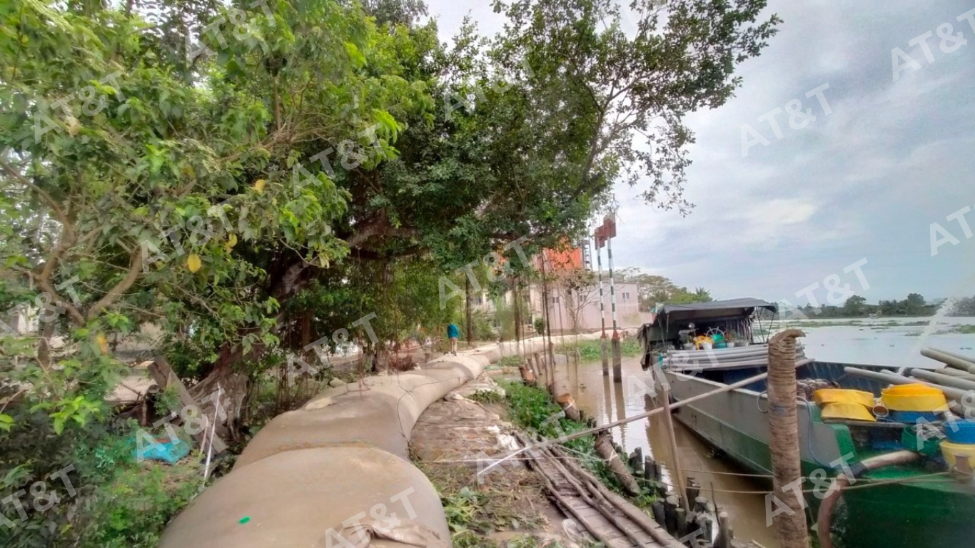 Kè mềm Geotube gia cố mái bờ sông